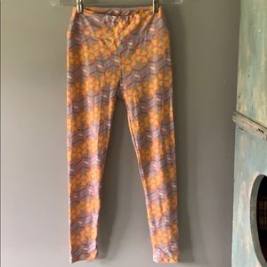 LuLaRoe leggings OS yellow blue floral print EUC